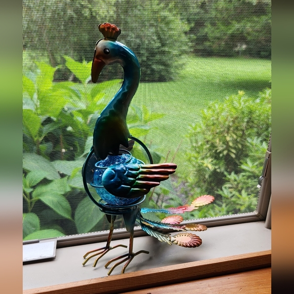 🎈2/$15 10" Peacock solar light - Picture 5 of 6